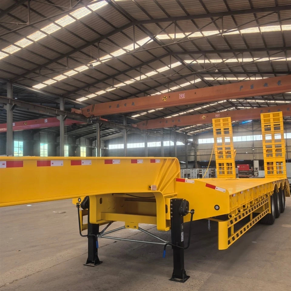 Low Bed Flatbed Trailer suppliers